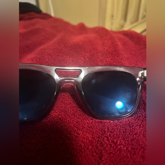 Rayban Sunglasses - Picture 4 of 10